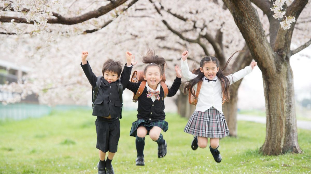 7歳までの成長の目安と言語のアプローチ