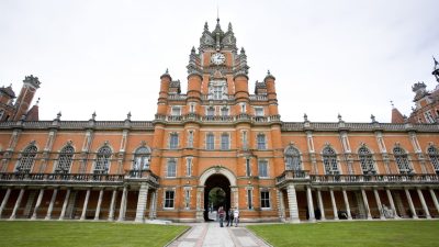 大学に関わる英語表現まとめ！UniversityとCollegeの違いとは？