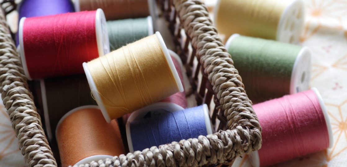 「糸」を表す英語は全部で3種類！布や生地を表す言葉も含めて、それぞれの使い分けをご紹介