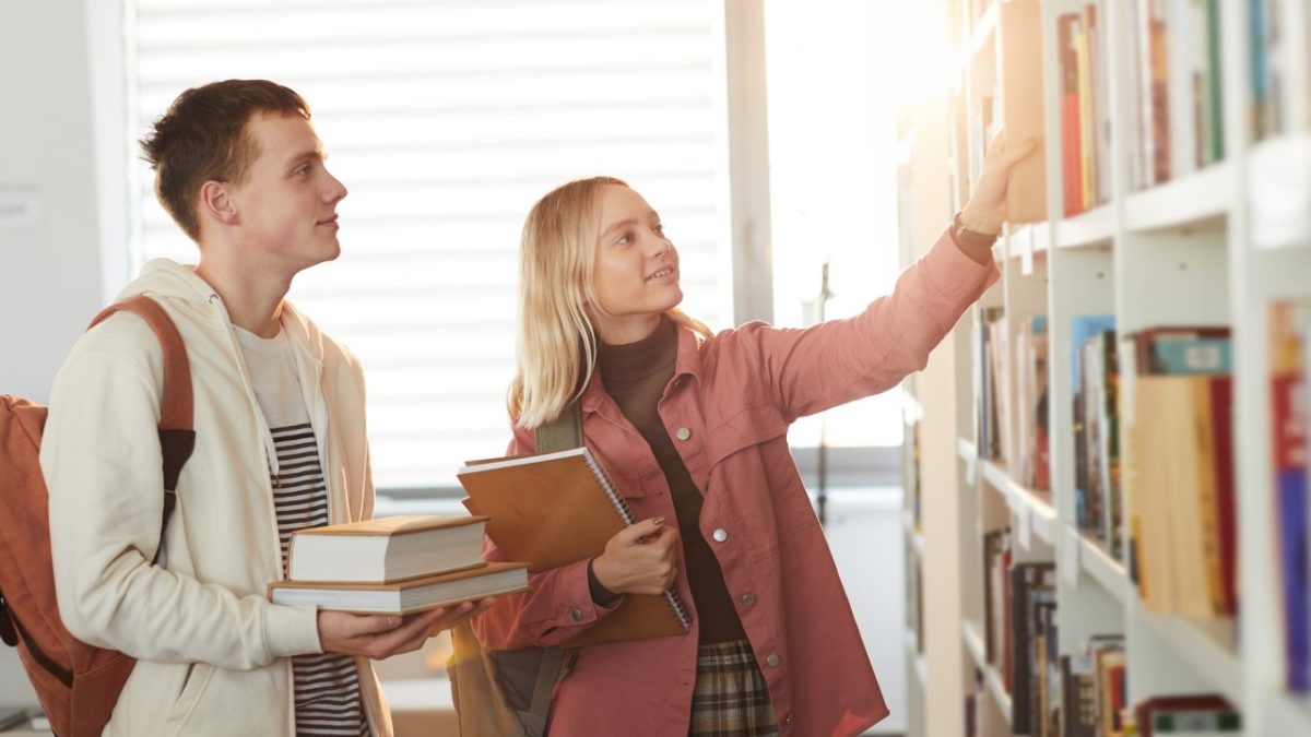 【図書館】で使える英語は？英語圏の素敵な図書館も紹介