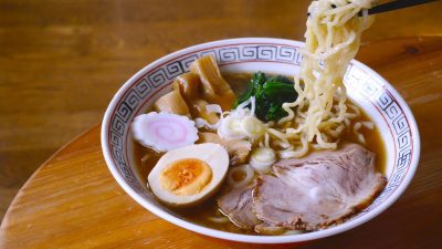 「ラーメン」って英語で何ていう？「noodle」は間違った英語？