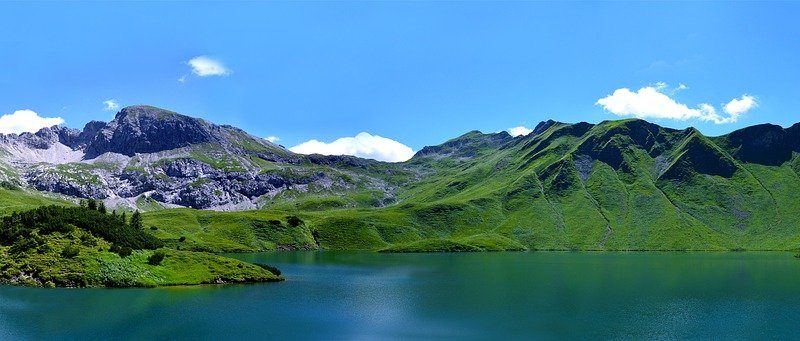 「山」は英語で何て言う？mountainだけじゃない「山」の英語表現を使いわけよう！