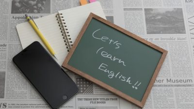 社会人に中学英語のやり直しは必要？メリットや効果的な勉強法を解説