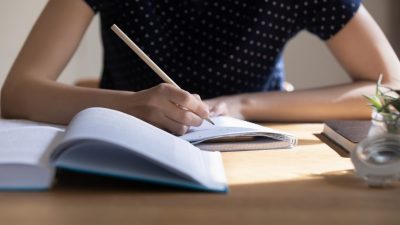 論文には必須！英語の参考文献の書き方の基礎を知ろう！