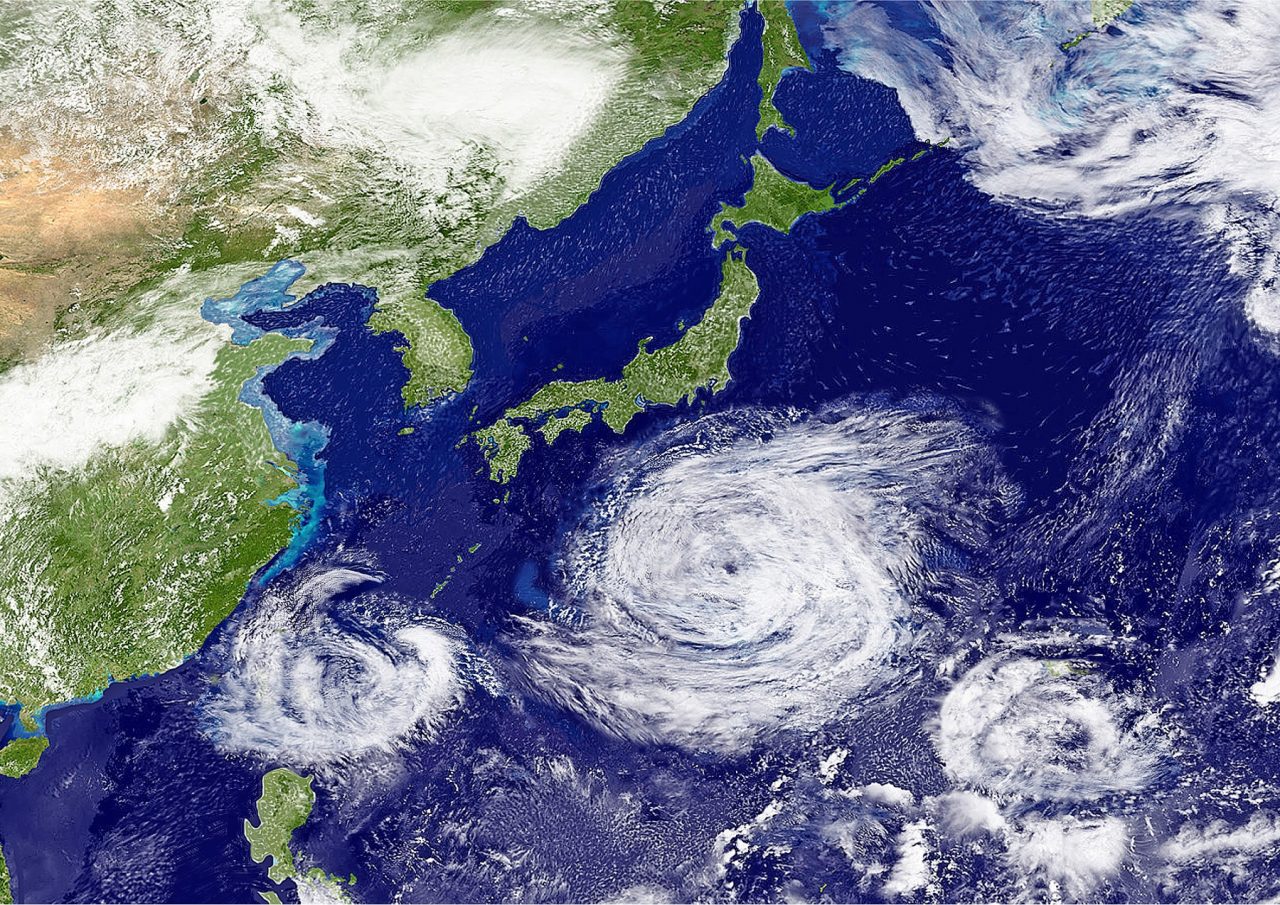 「台風」は英語でtyphoon？hurricaneやcycloneとの違いを押さえて正しい表現を使い分けよう！