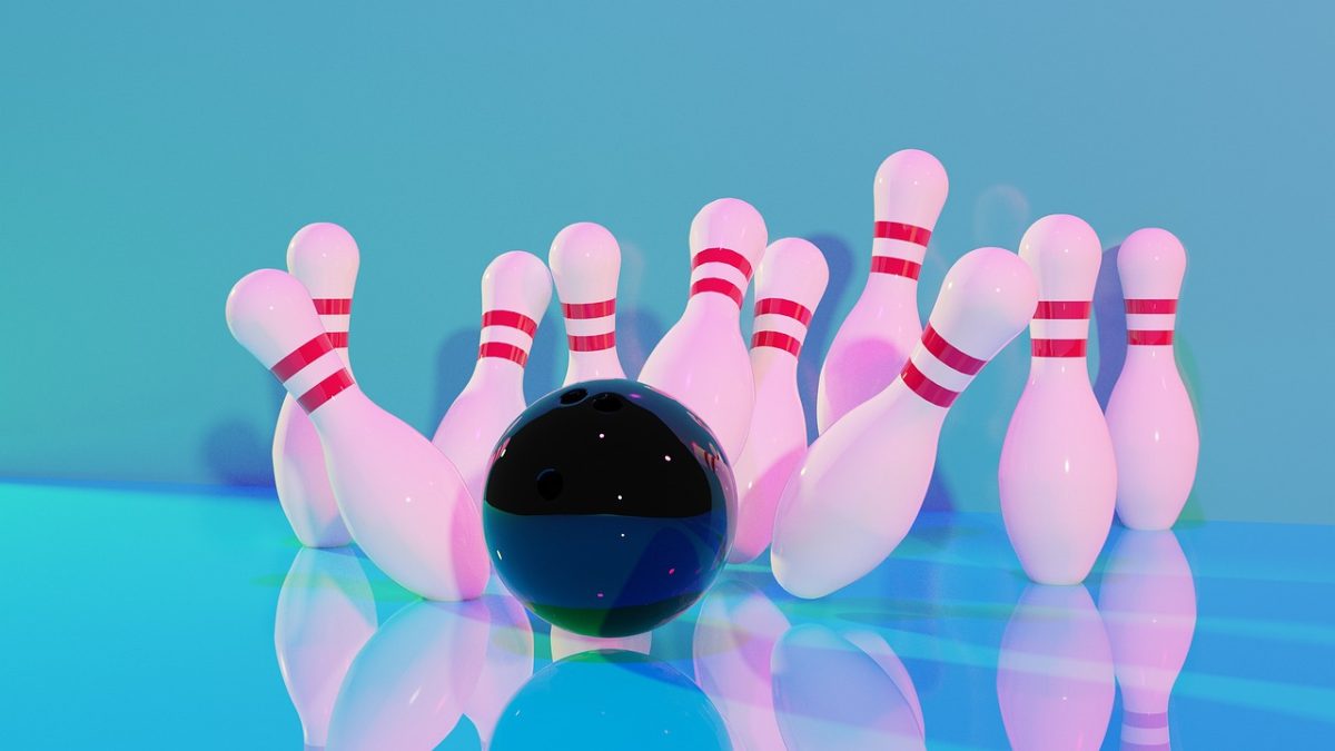 「ボーリング」は英語で何と言う？ボウリング場やbowlingの意味も解説