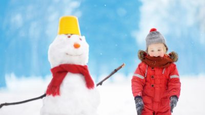 「雪だるま」は英語でスノーマン？3段重ねなの！？雪男との違いも解説!