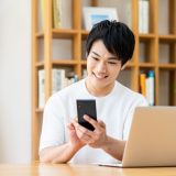 【オンライン英会話】スマホでも受けられる？必要なものや注意点を解説