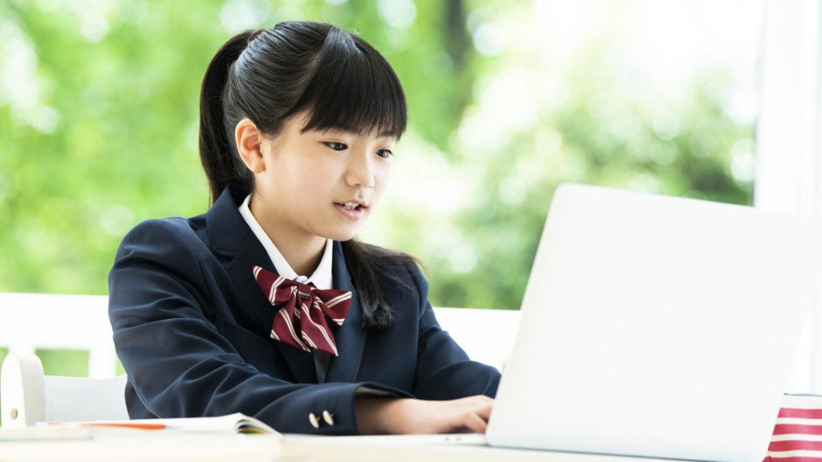 中学校の英語何が変わった？中学生の英語対策にもオンライン英会話がおすすめの理由　