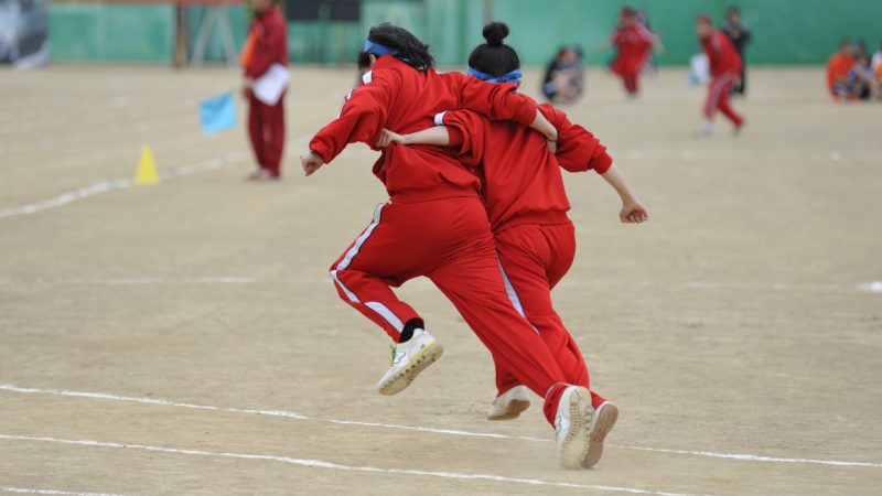 「ジャージ」「トレーニングウェア」は英語で何て言う？意味や使い方・関連表現も紹介