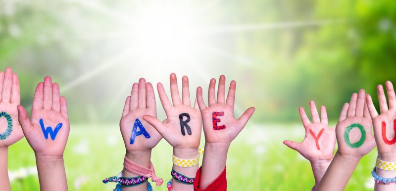 オンライン英会話で「How are you?」と言われたら何て言う？使えるフレーズを解説