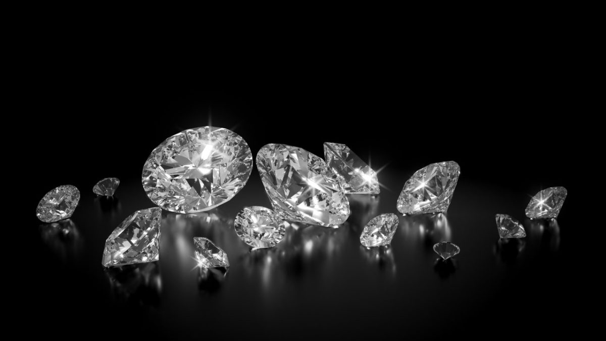 ダイヤモンド」は英語で何て言う？「ひし形」や「原石」の言い方も紹介 ...