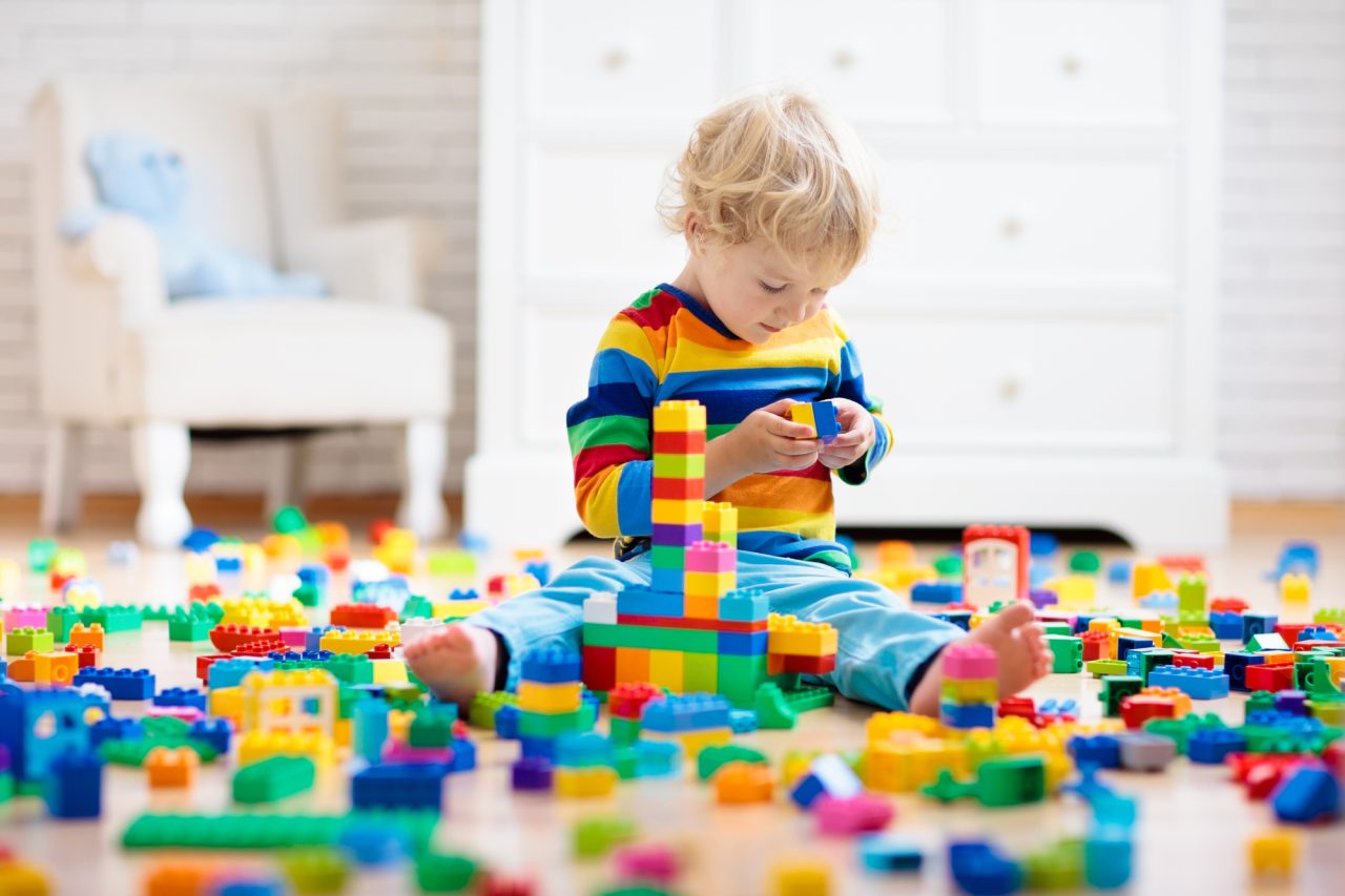 「おもちゃ」は英語で何て言う？いろいろな英語表現と知育玩具を解説！