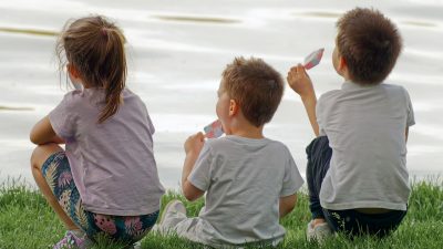 【子育て英語】子どもと五感とその発達について探る！