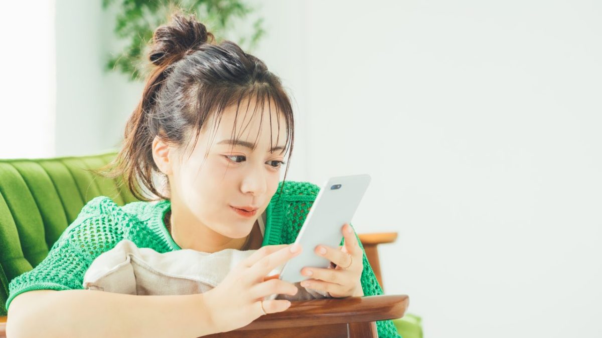 ネットスラング”ff”の意味とは？知らないと困る英語の略称をまるっと理解