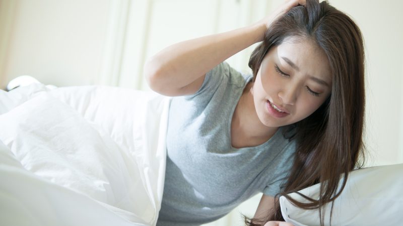 ハングオーバーはどんな意味？hangoverの正しい使い方と類似表現も紹介！