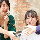 【in person】の意味とは？ 直接会ったり経験する英語。類語face to faceも紹介