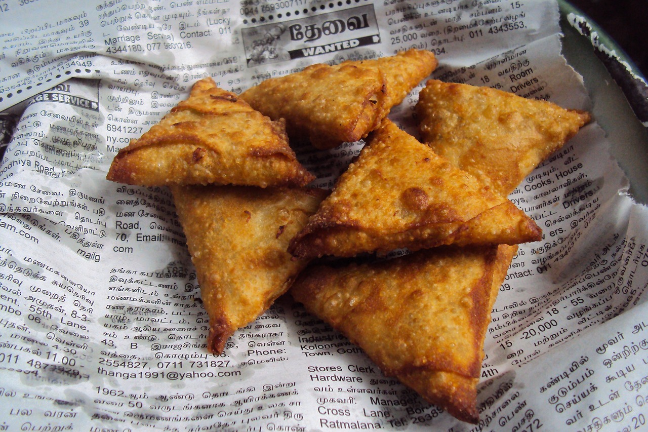 代表的なインド料理「サモサ ”Samosa”」の英語レシピ