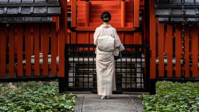 世界的人気の日本の「着物」を深堀り｜英語で世界のファッションを学ぶ