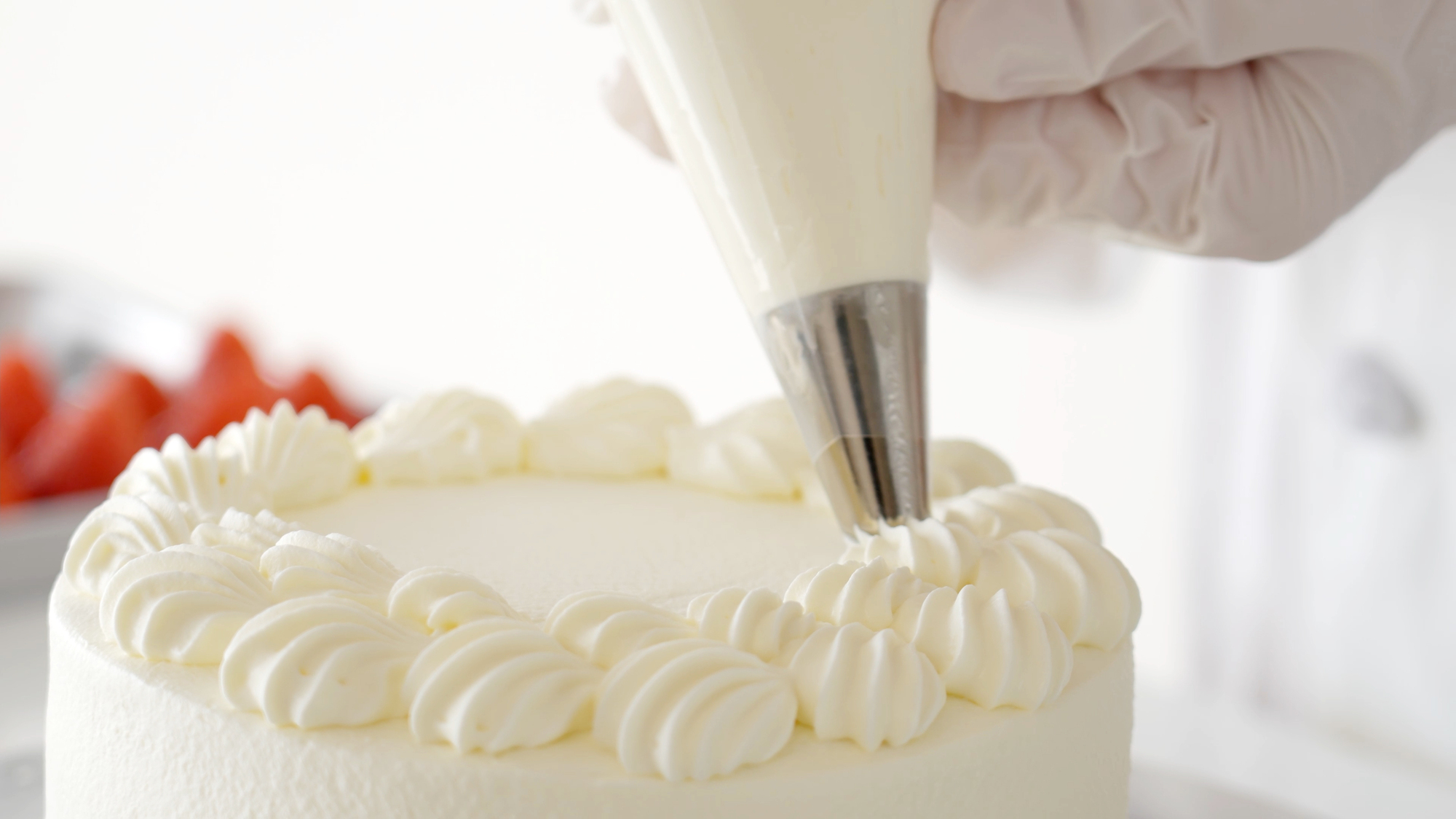 パティシエって英語で何て言う?職業の表現や英語例文も紹介!