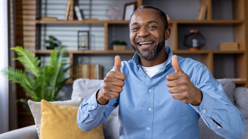 【friendly】の意味とは？使い方、同意語や反対語を徹底解説！
