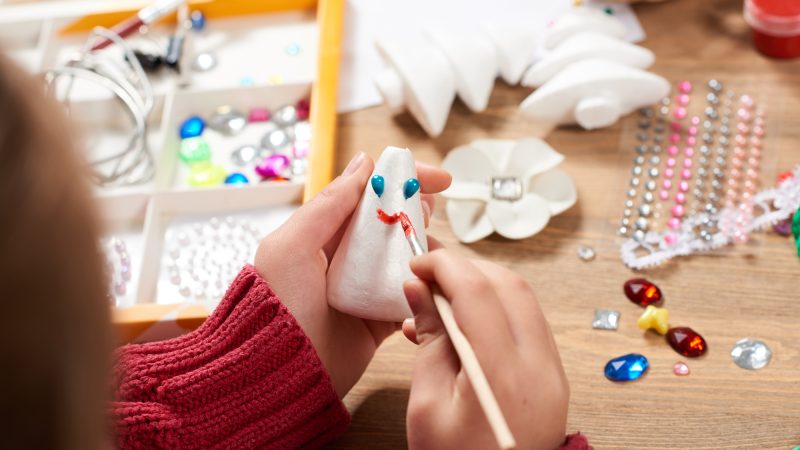 ”craft”ってどんな意味？名詞と動詞の用法、”skill”との違いを解説