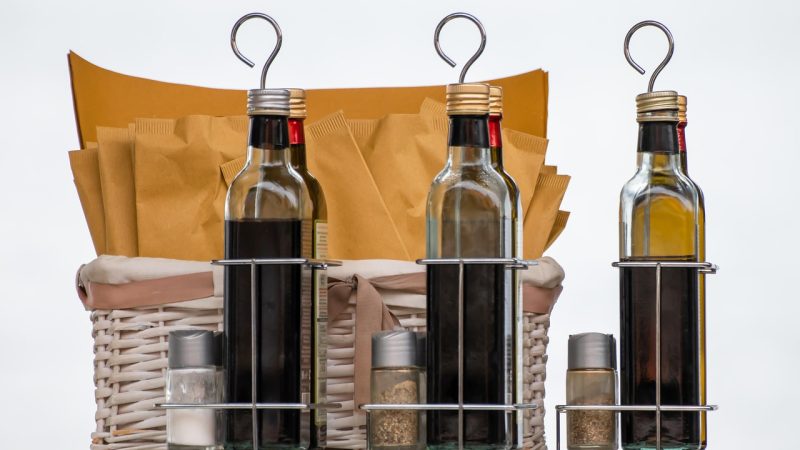 【substitute】の意味とは？スポーツや日常で使える英単語を解説！