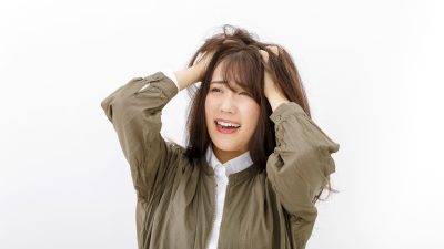 オノマトペ【イライラ】は英語でどう表現？IrritatedとFrustratedの使い分けを解説