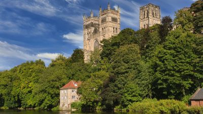 イギリスの世界遺産【ダラム城と大聖堂】の英語。北イングランドで一番大きい大聖堂の街を紹介