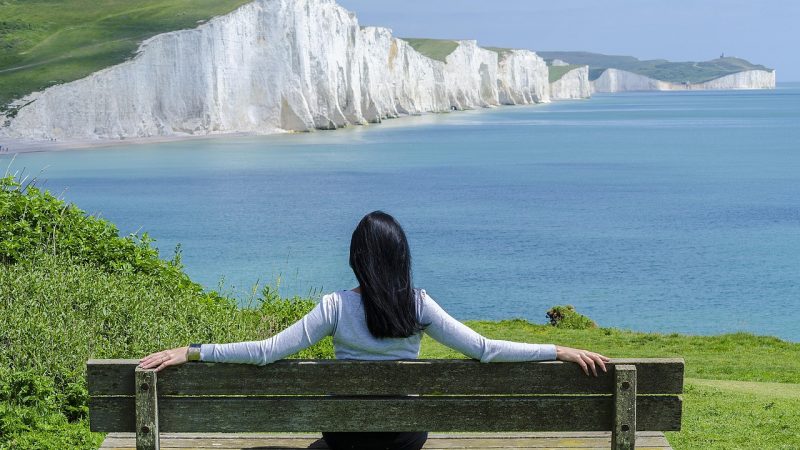 「安定」を英語で何て言う？関連用語やsteadyの意味・スラングも紹介！