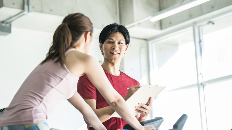日本のフィットネス・スポーツインストラクターの仕事内容を英語で解説