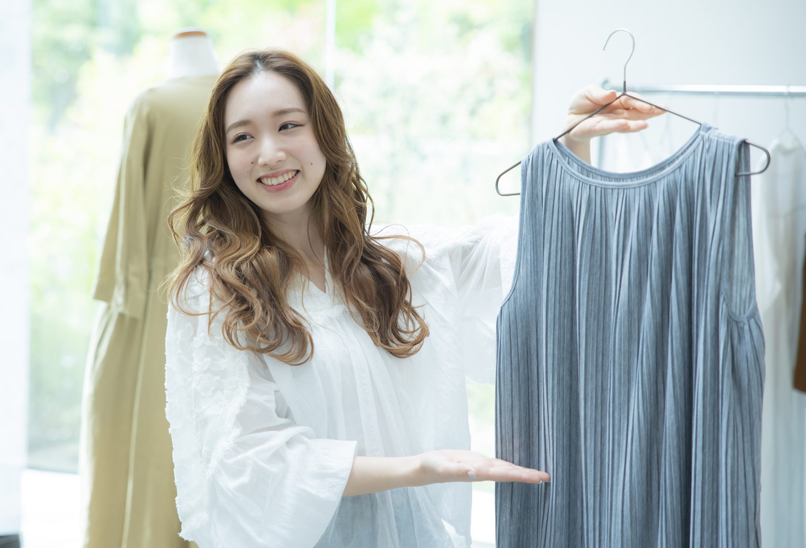 「アパレル販売員」のお役立ち英単語とロールプレイング