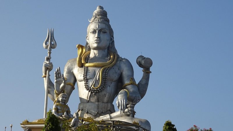神話【シヴァ】を英語で紹介。輪廻転生に関連する破壊と再生の神Shivaとは？