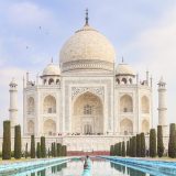 タージ・マハルの魅力を英語で紹介：世界中に愛される建築とは？