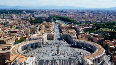 バチカン市国ってどんな国？世界最小の国を英語で紹介してみよう！