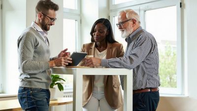 「ご教授ください」「ご教示ください」を英語で何て言う？ビジネスで使える丁寧な表現を解説！