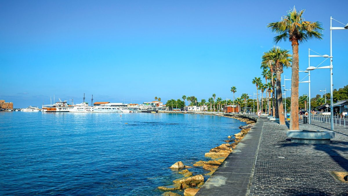 キプロスの世界遺産【パフォス】の英語。女神アフロディーテ生誕の地、王家の墓なども