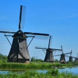 オランダの世界遺産「キンデルダイク-エルスハウトの風車群」の歴史や魅力を英語で紹介