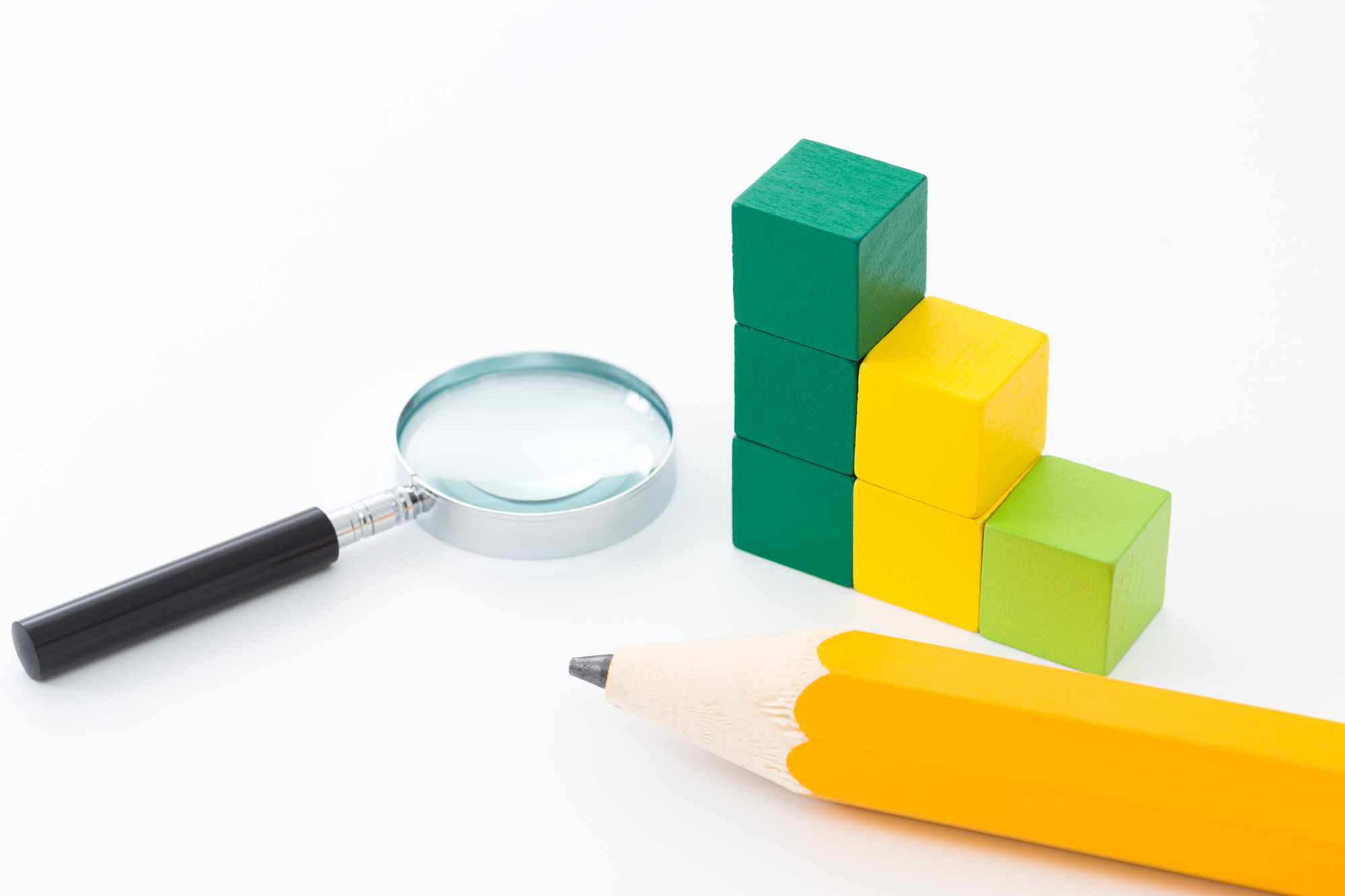 【英検準2級プラス】英検準2級と英検2級の違いを徹底比較！レベル・難易度・出題形式まとめ