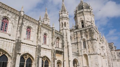 ポルトガルの世界遺産「リスボンのジェロニモス修道院とベレンの塔」とは？大航海時代の象徴を英語で！