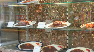 カレーライス屋店員の仕事を英語で説明！業務内容や日本のカレー文化をわかりやすく紹介