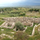 ギリシャの世界遺産「ミケーネとティリンスの古代遺跡群」とは？歴史や魅力を英語で紹介