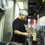 ラーメン屋店員の仕事を英語で説明！業務内容や日本のラーメン文化をわかりやすく紹介
