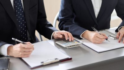 日本の行政書士を英語で解説！必要なスキルも徹底紹介！