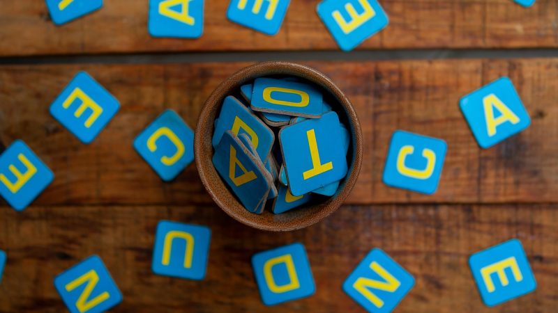 「言語化」を英語で何て言う？類似表現もまとめて解説！