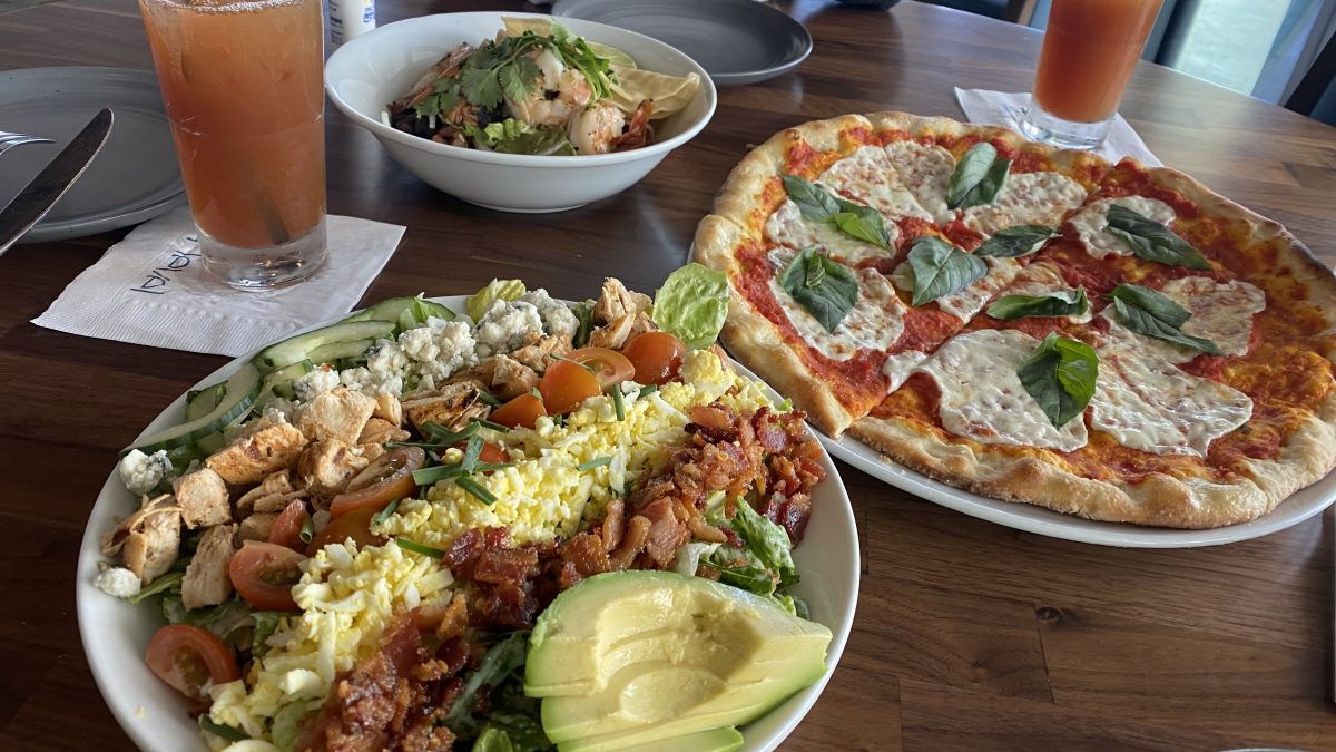 アメリカのピザはイタリアや日本のものと異なる？奥が深いアメリカのピザの世界