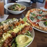 アメリカのピザはイタリアや日本のものと異なる？奥が深いアメリカのピザの世界