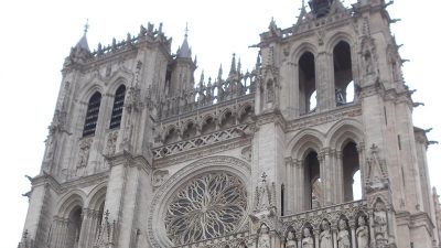 フランスの世界遺産「アミアン大聖堂」とは？ゴシック建築の最高傑作を英語で紹介！