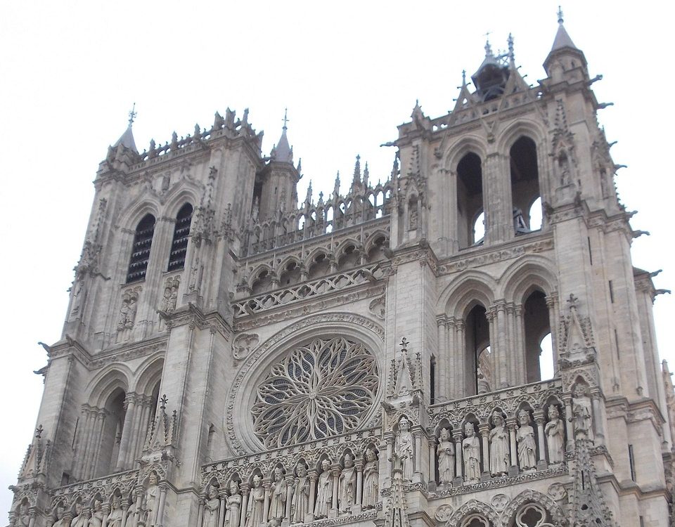 フランスの世界遺産「アミアン大聖堂」とは？ゴシック建築の最高傑作を