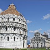 イタリアを代表する世界遺産の「ピサのドゥオモ広場（Piazza del Duomo, Pisa）」